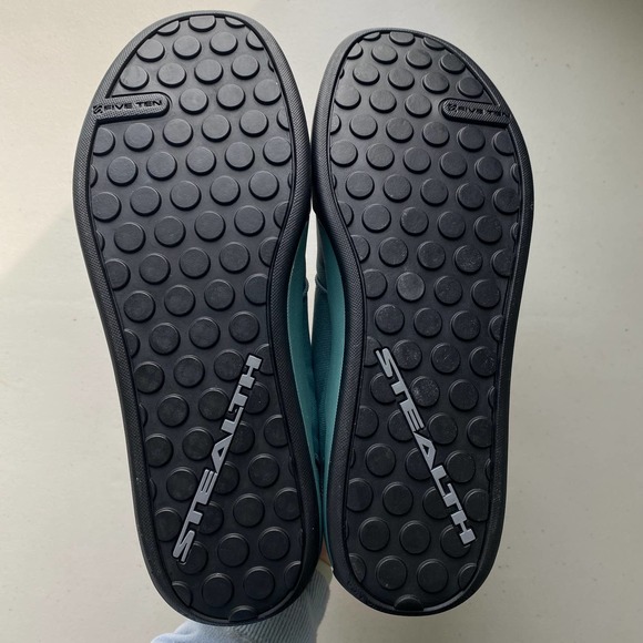 FIVE TEN Women's Freerider Pro Mountain Bike Shoes Size 10 Hazy Emerald Green - Picture 9 of 17